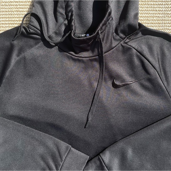Nike Dri Fit Performance Hoodie - Picture 2 of 12